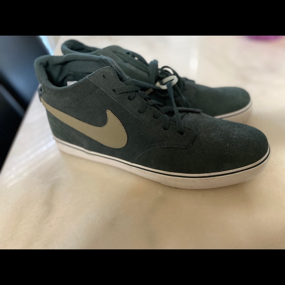 Nike